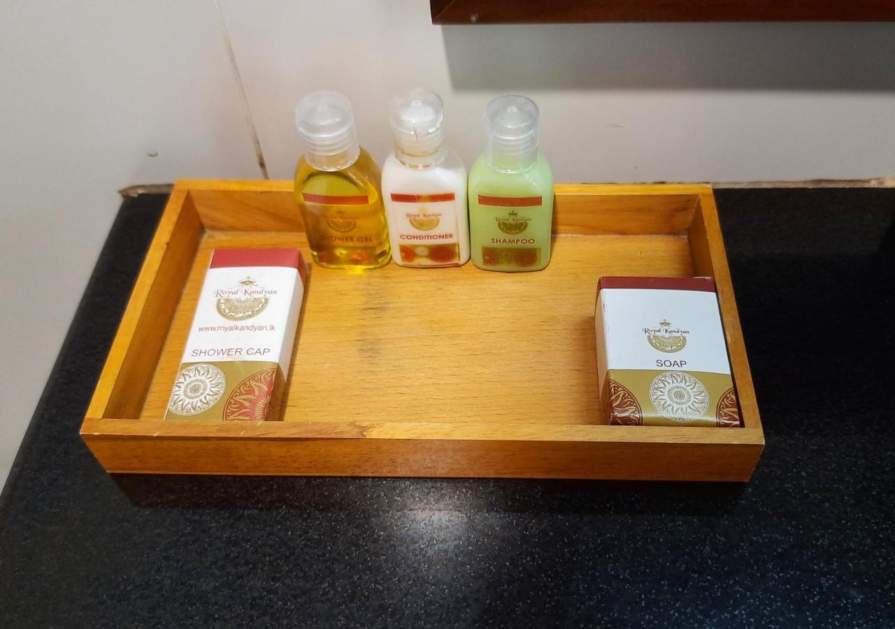 Royal Kandyan Ngoại thất bức ảnh