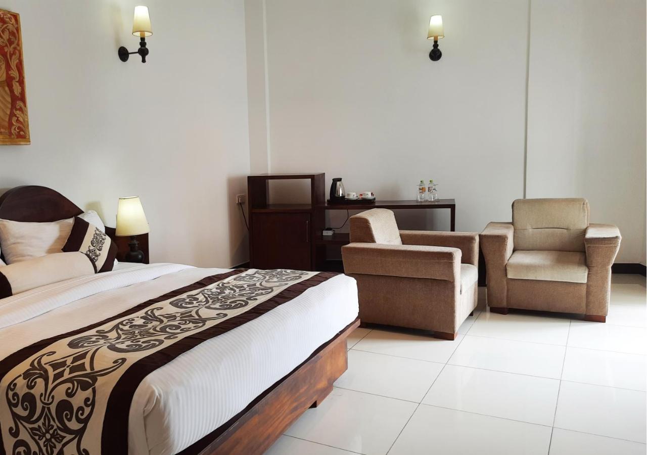 Royal Kandyan Ngoại thất bức ảnh