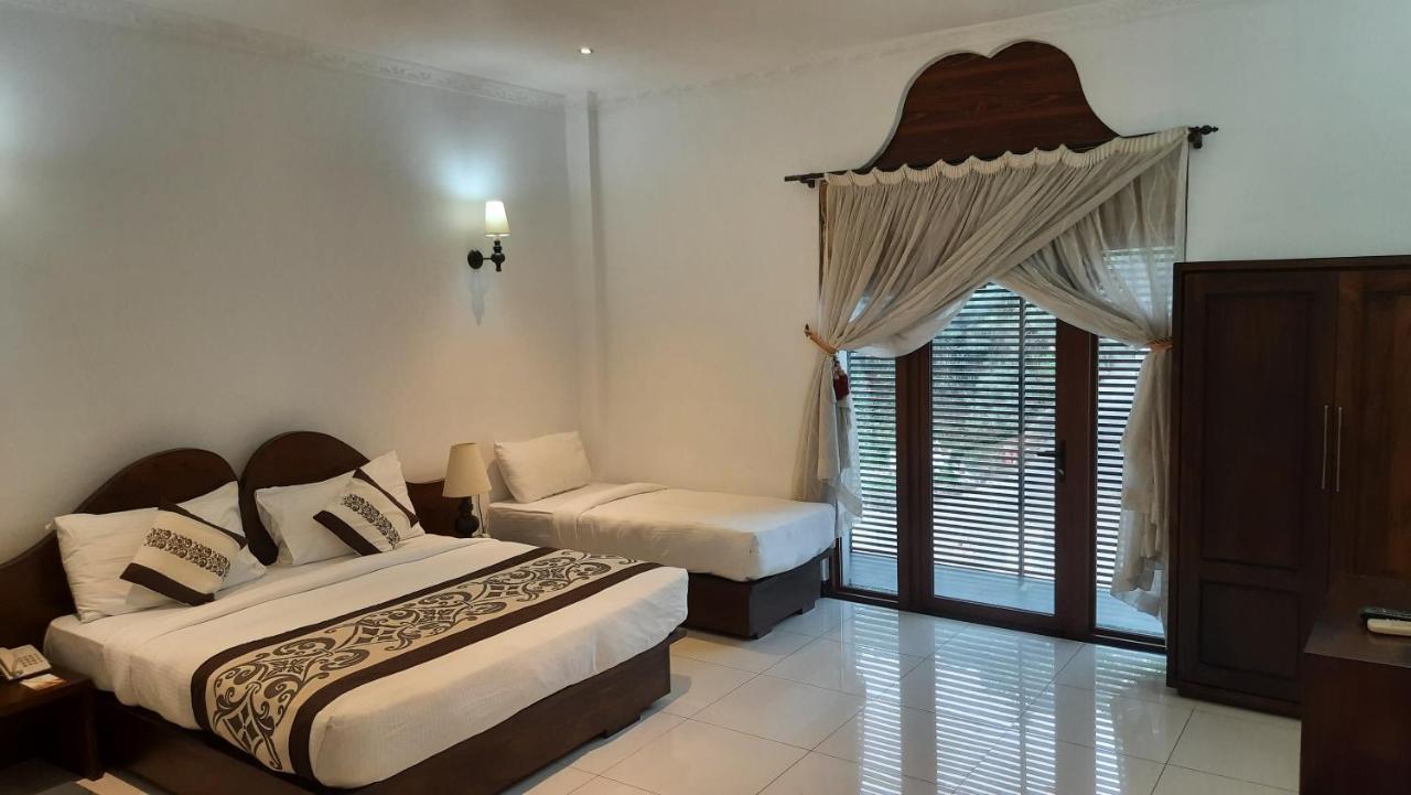Royal Kandyan Ngoại thất bức ảnh