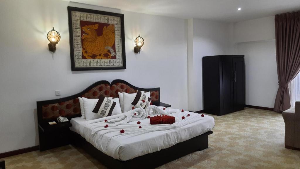 Royal Kandyan Ngoại thất bức ảnh