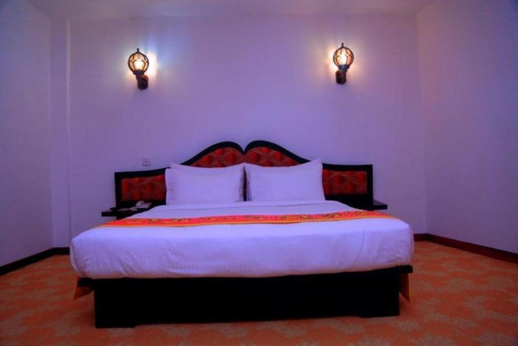 Royal Kandyan Ngoại thất bức ảnh
