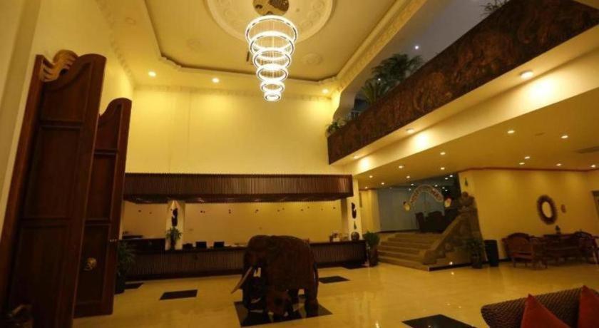 Royal Kandyan Ngoại thất bức ảnh
