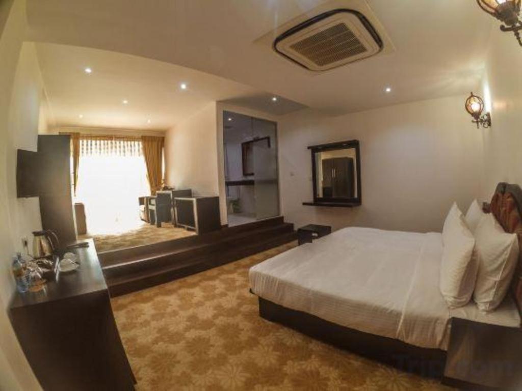 Royal Kandyan Ngoại thất bức ảnh