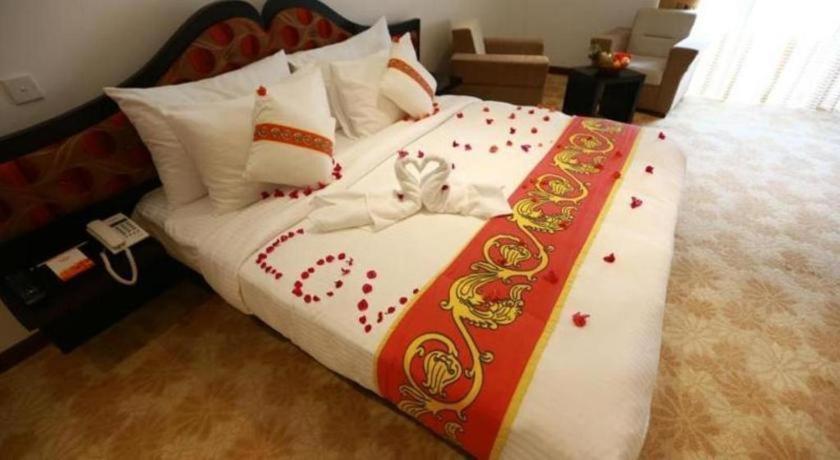 Royal Kandyan Ngoại thất bức ảnh