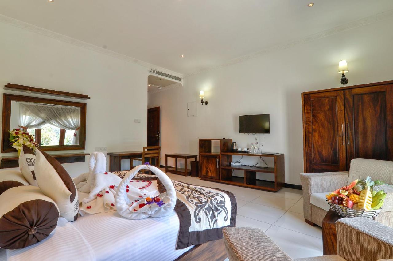 Royal Kandyan Ngoại thất bức ảnh